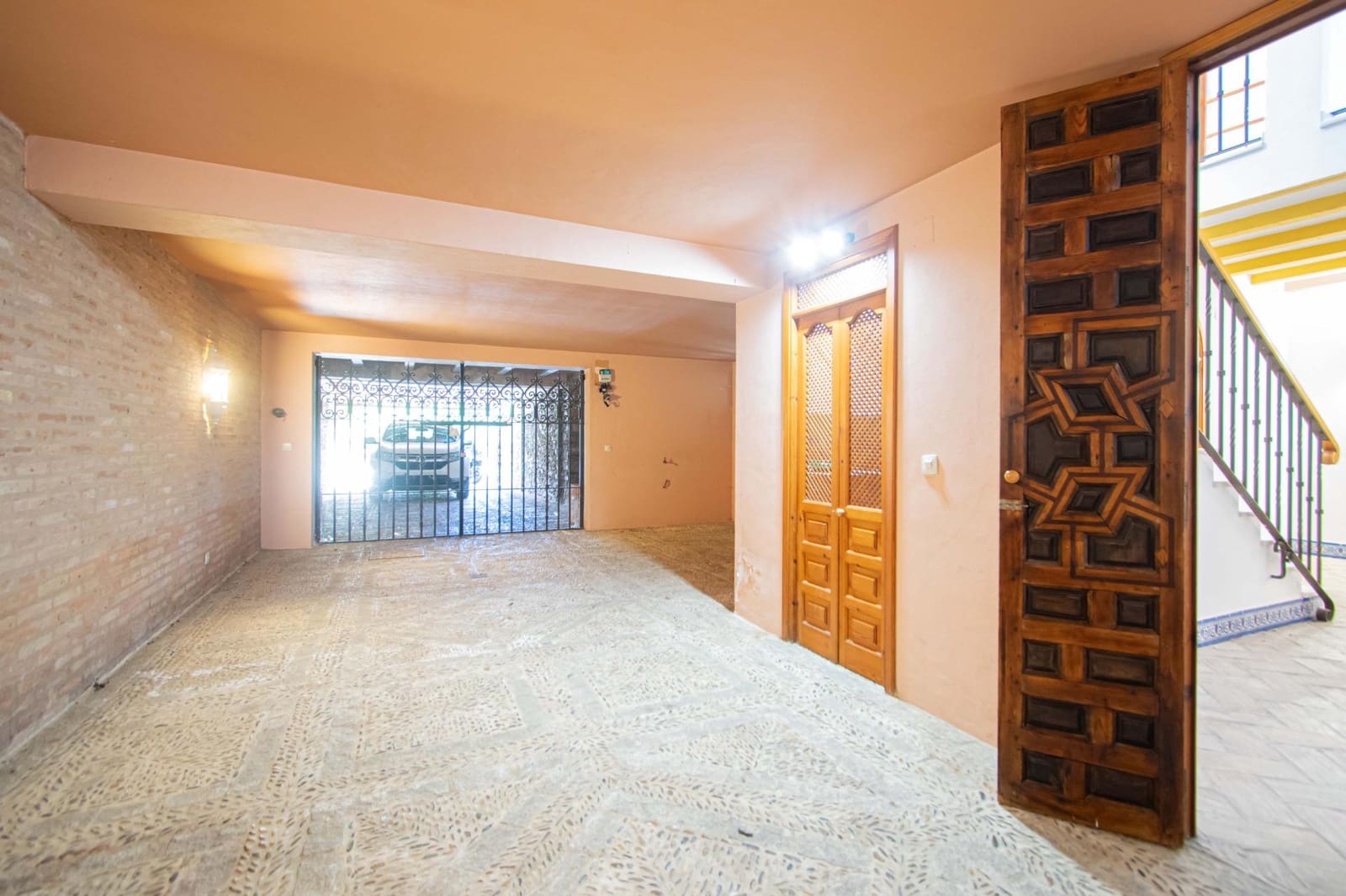 6 sypialnia Willa na sprzedaż w Valencina de la Concepcion z basenem garażem - 1 550 000 € (Ref: 9791122)