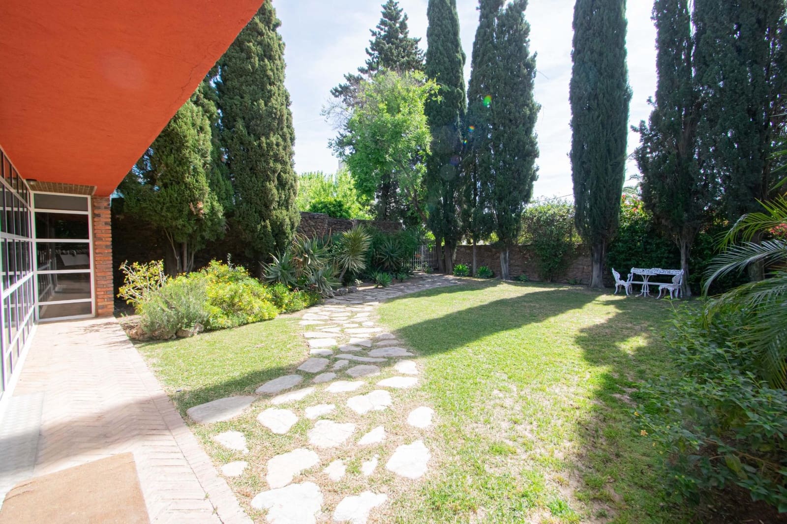 6 sypialnia Willa na sprzedaż w Valencina de la Concepcion z basenem garażem - 1 550 000 € (Ref: 9791122)