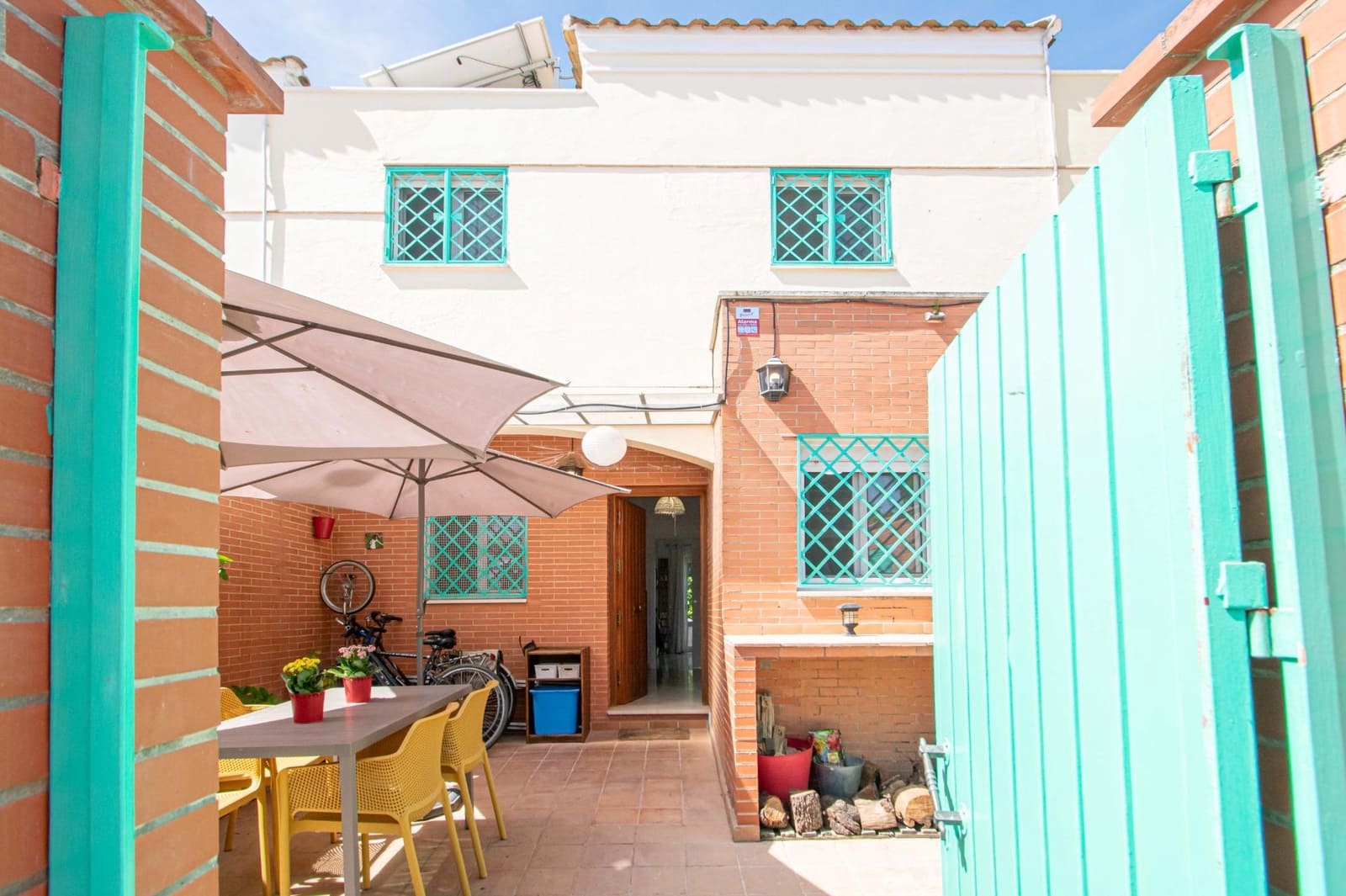 4 Zimmer Reihenhaus zu verkaufen in Valencina de la Concepcion mit Pool - 295.000 € (Ref: 9791123)