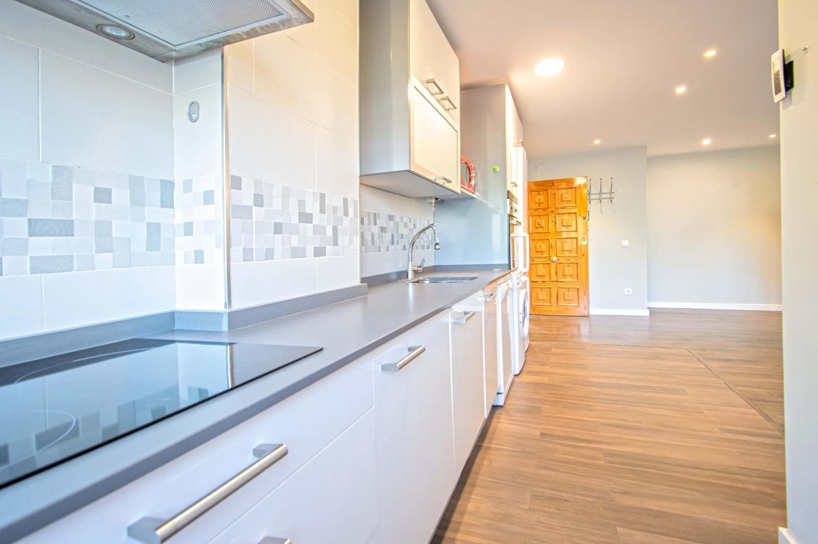 3 bedroom Apartment for sale in Seville city - € 238,000 (Ref: 9791124)