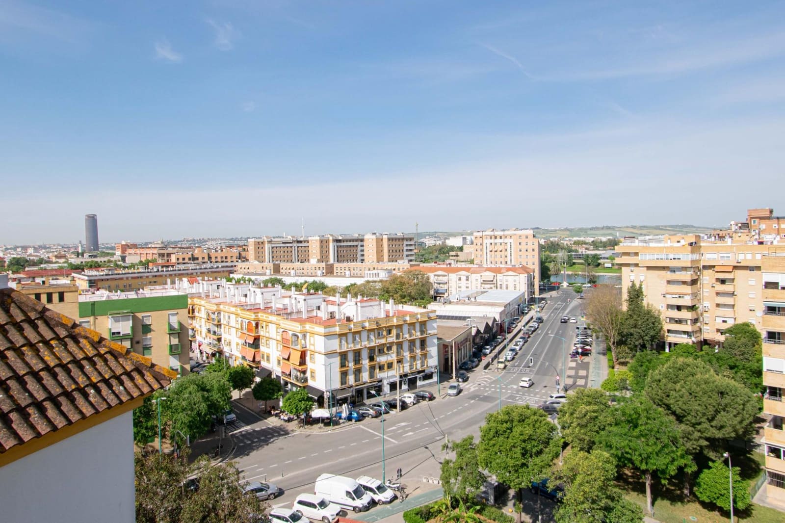 3 bedroom Apartment for sale in Seville city - € 238,000 (Ref: 9791124)