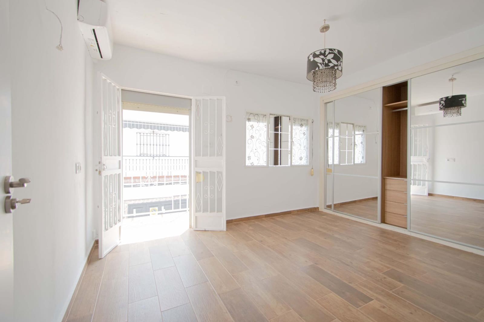 3 quarto Apartamento para venda em Sevilha cidade - 140 000 € (Ref: 9799369)