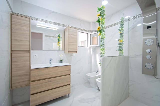 3 quarto Apartamento para venda em Sevilha cidade - 140 000 € (Ref: 9799369)