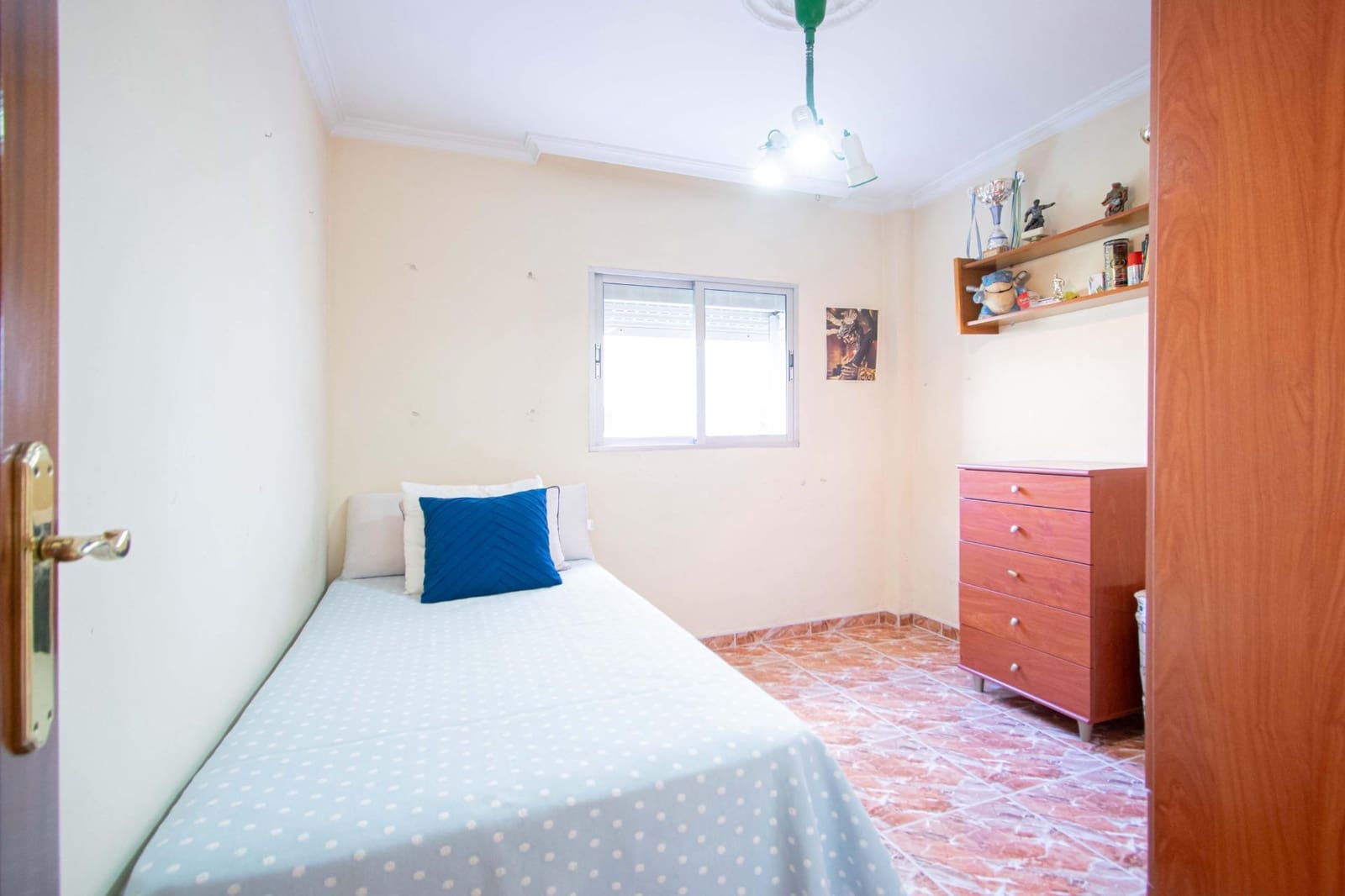 3 bedroom Flat for sale in Seville city - € 165,000 (Ref: 9804370)