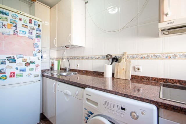 3 bedroom Flat for sale in Seville city - € 165,000 (Ref: 9804370)