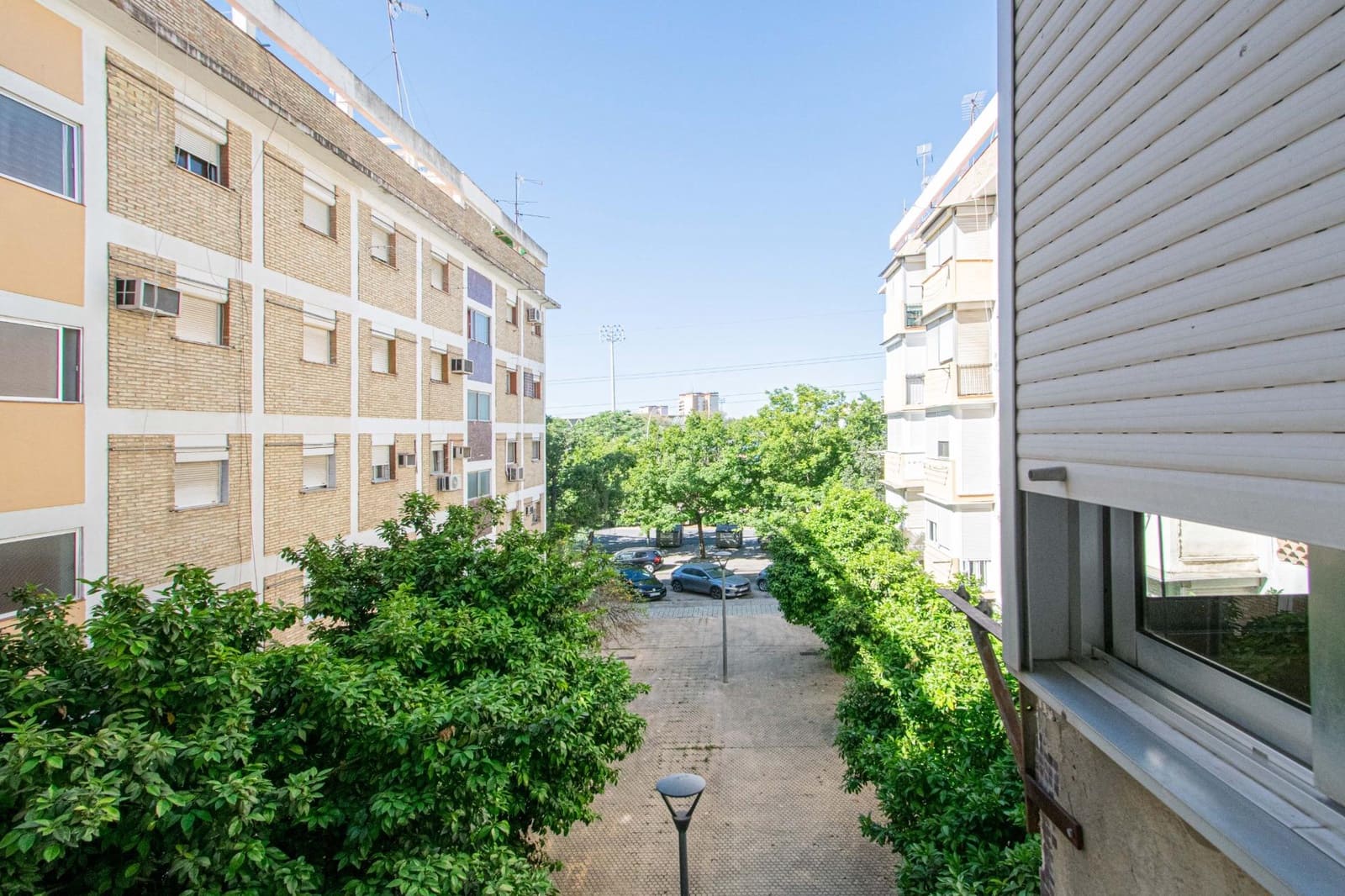 3 bedroom Flat for sale in Seville city - € 165,000 (Ref: 9804370)