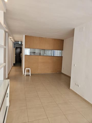 2 soverom Leilighet til leie i Sevilla by - € 1 000 (Ref: 9804371)