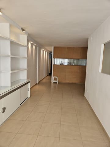 2 soverom Leilighet til leie i Sevilla by - € 1 000 (Ref: 9804371)