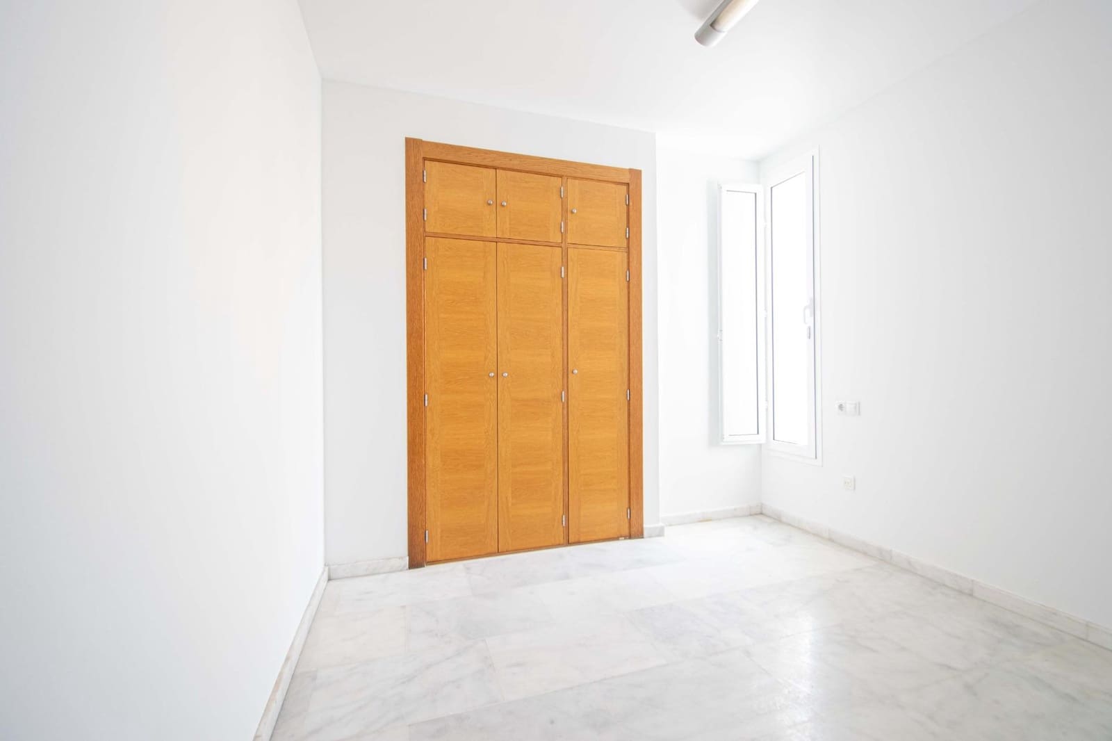 2 sovrum Lägenhet till salu i Sevilla stad - 390 000 € (Ref: 9804372)