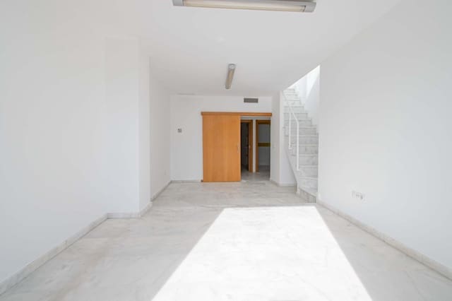 2 sovrum Lägenhet till salu i Sevilla stad - 390 000 € (Ref: 9804372)