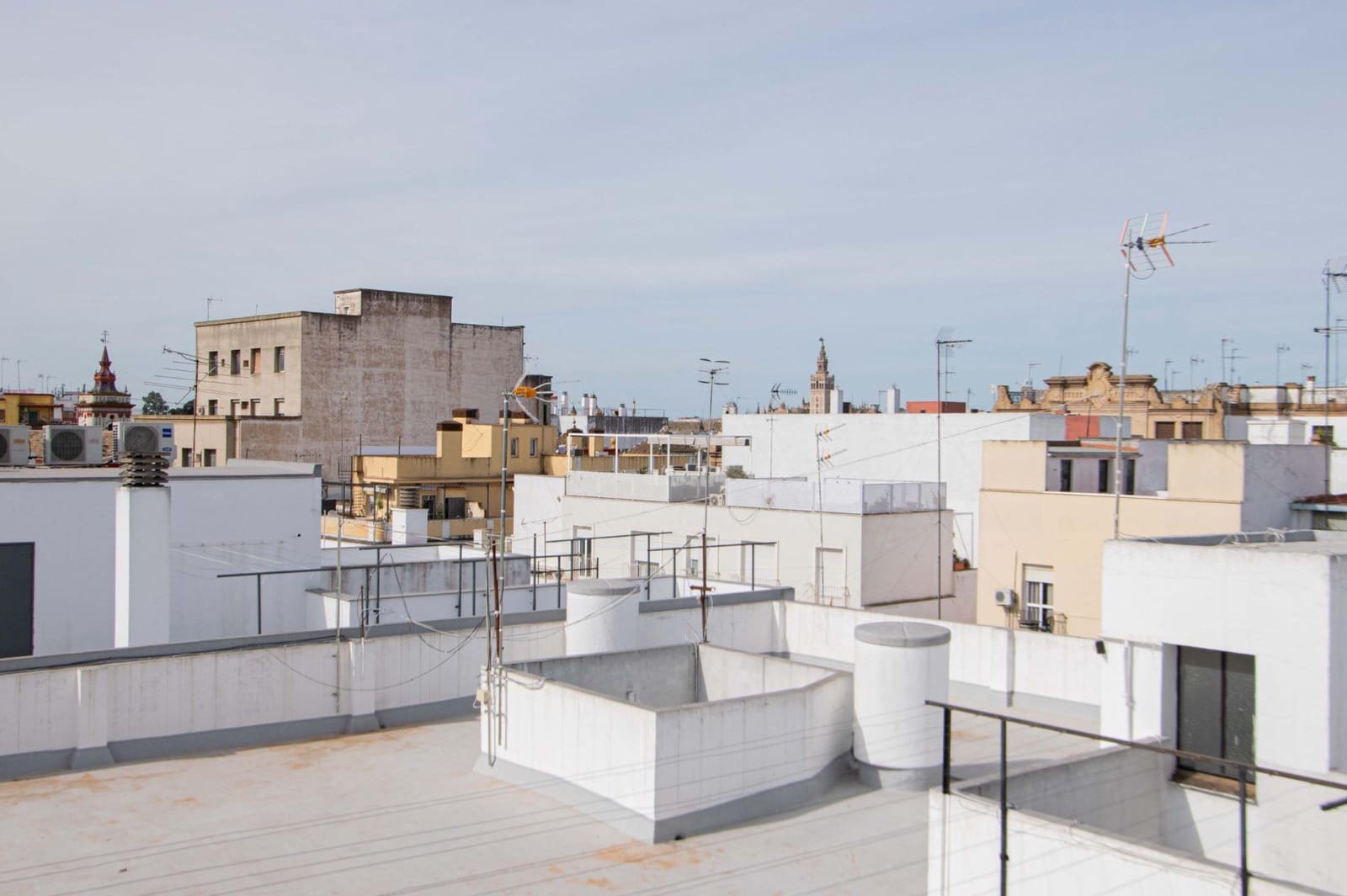 2 sovrum Lägenhet till salu i Sevilla stad - 390 000 € (Ref: 9804372)