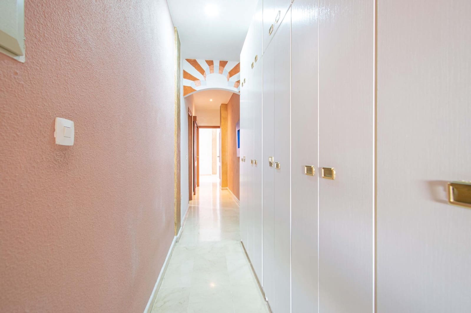 2 bedroom Flat for sale in Seville city - € 260,000 (Ref: 9806535)