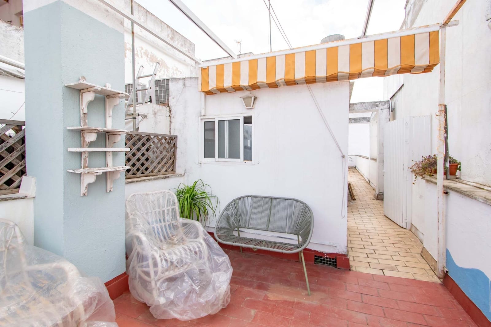2 bedroom Flat for sale in Seville city - € 260,000 (Ref: 9806535)