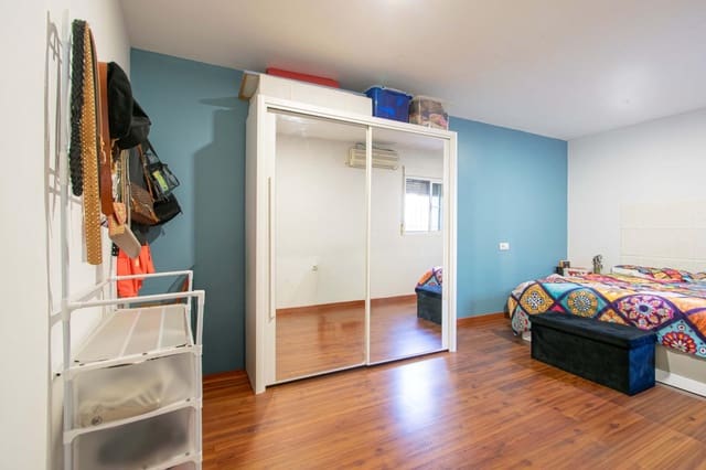 Piso de 2 habitaciones en La Plata, Sevilla ciudad en venta - 99.990 € (Ref: 9806536)