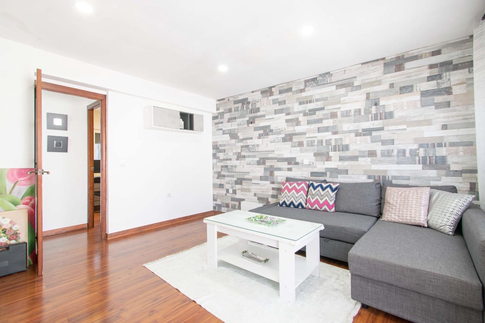 Piso de 2 habitaciones en Sevilla ciudad en venta - 99.990 € (Ref: 9806536)