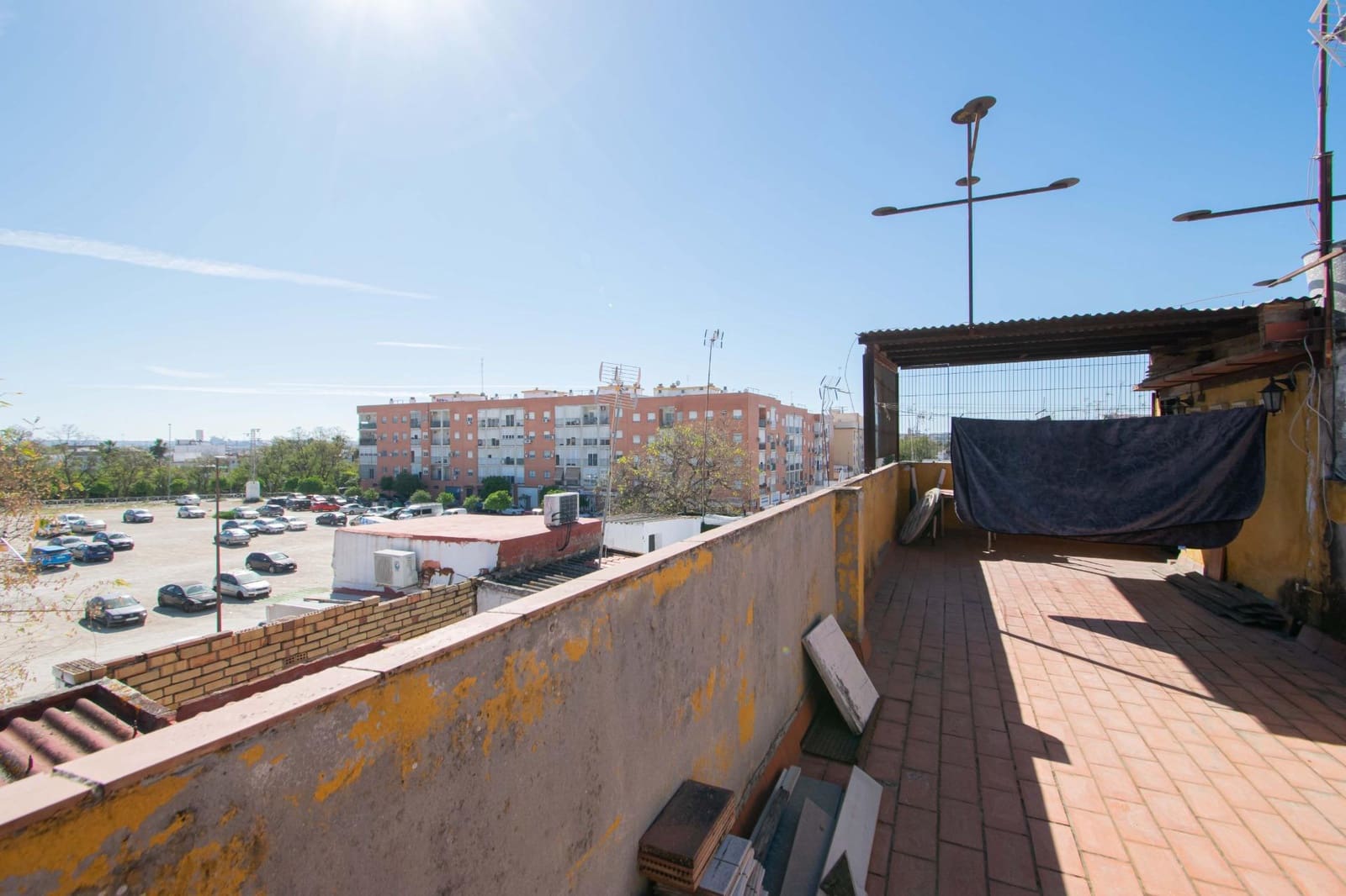 Piso de 2 habitaciones en Sevilla ciudad en venta - 99.990 € (Ref: 9806536)