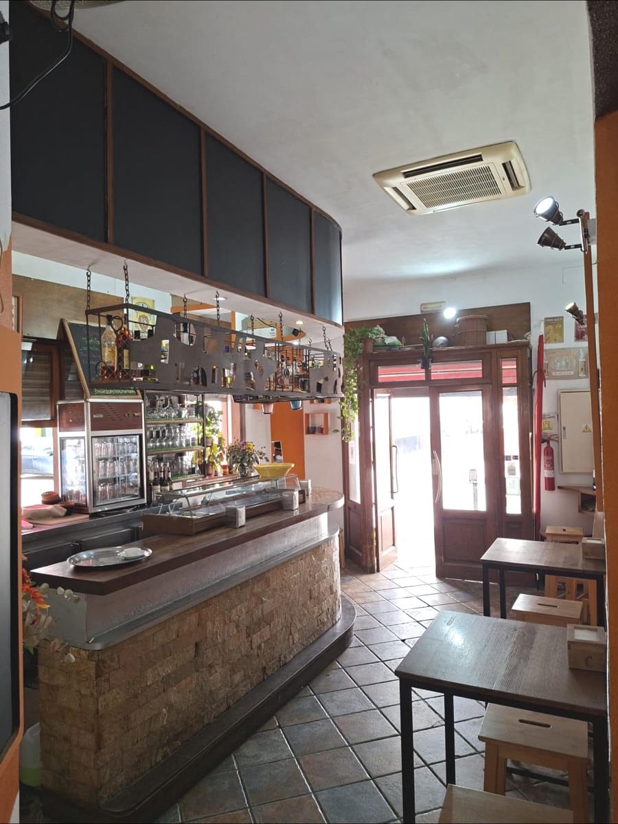 Kommersiell till salu i Sevilla stad - 69 900 € (Ref: 9806537)