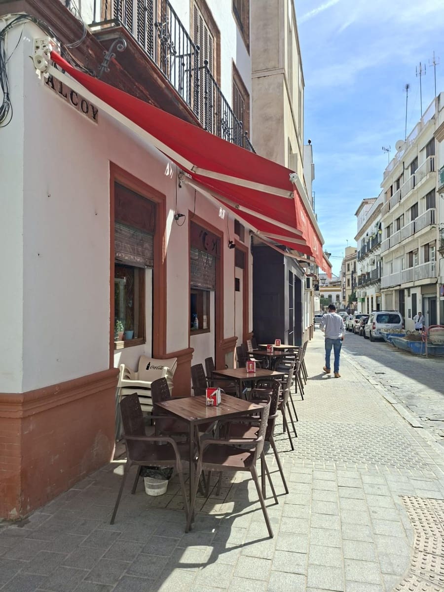 Kommersiell till salu i Sevilla stad - 69 900 € (Ref: 9806537)