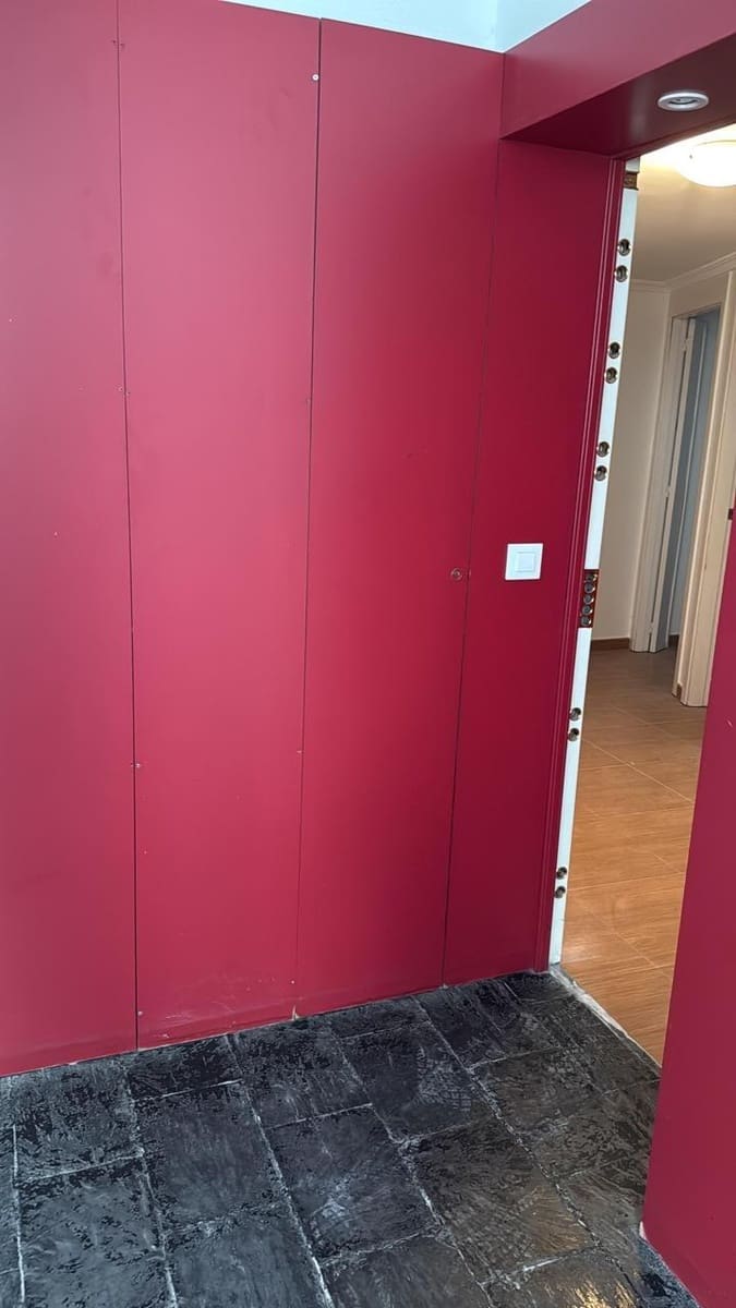 Piso de 3 habitaciones en Sevilla ciudad en alquiler con garaje - 1.250 € (Ref: 9806538)