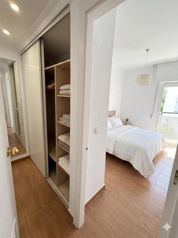 Piso de 3 habitaciones en Sevilla ciudad en alquiler con garaje - 1.250 € (Ref: 9806538)