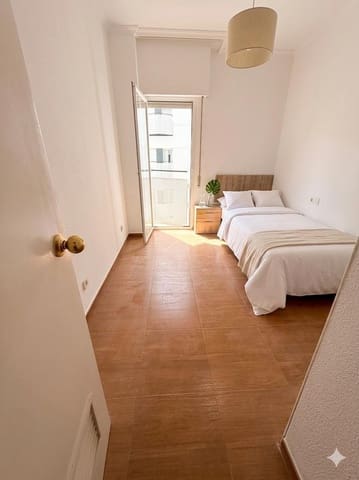 Piso de 3 habitaciones en Sevilla ciudad en alquiler con garaje - 1.250 € (Ref: 9806538)