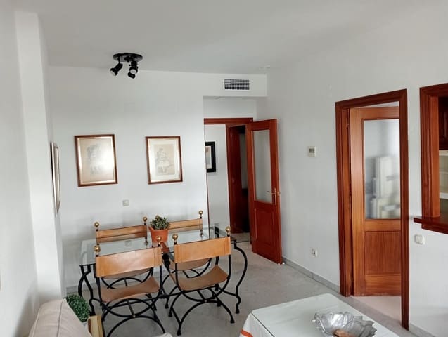 2 sovrum Lägenhet att hyra i Sevilla stad med pool garage - 1 100 € (Ref: 9806539)