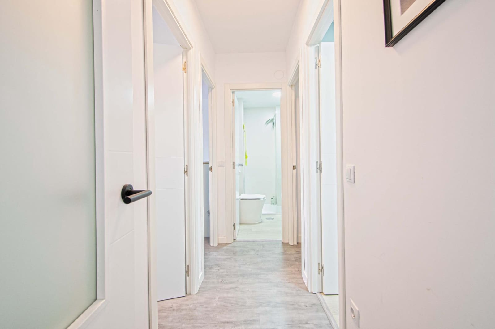 3 bedroom Flat for sale in Montequinto with pool - € 240,000 (Ref: 9811976)