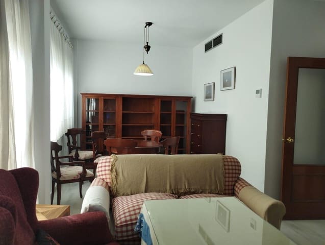 4 soveværelse Lejlighed til leje i Sevilla by med swimmingpool garage - € 1.100 (Ref: 9815918)