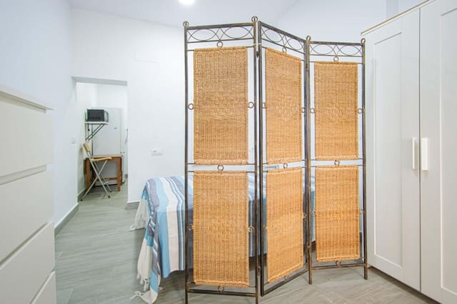 1 soverom Loft til salgs i Sevilla by - € 149 000 (Ref: 9815920)