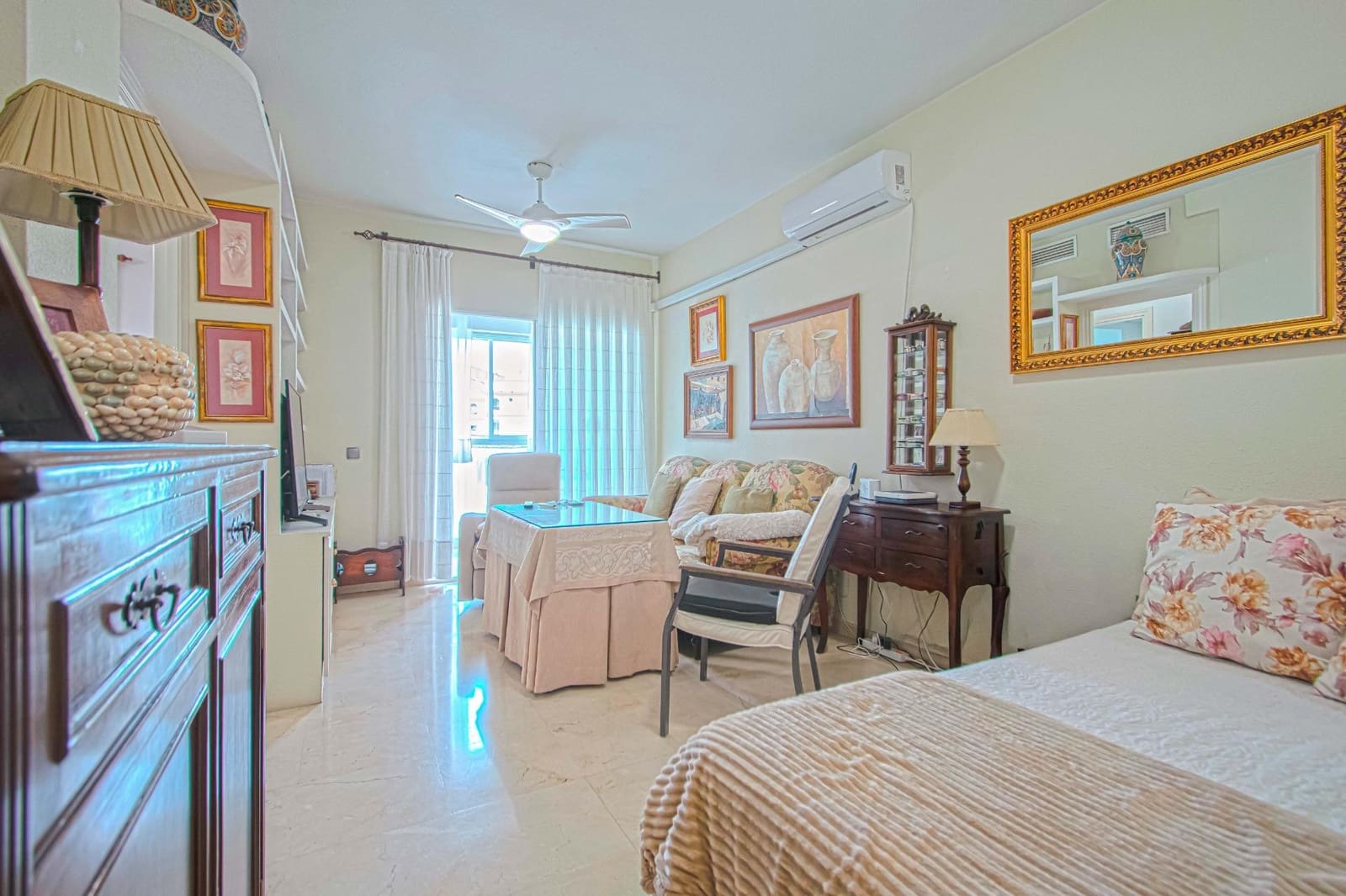 1 Zimmer Wohnung zu verkaufen in Sevilla Stadt mit Pool - 185.000 € (Ref: 9815921)