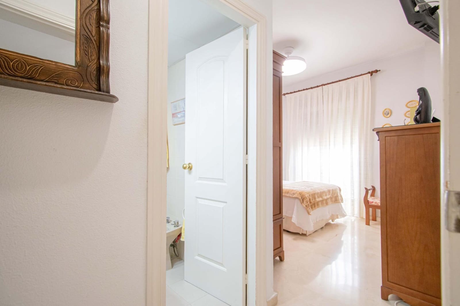 1 Zimmer Wohnung zu verkaufen in Sevilla Stadt mit Pool - 185.000 € (Ref: 9815921)