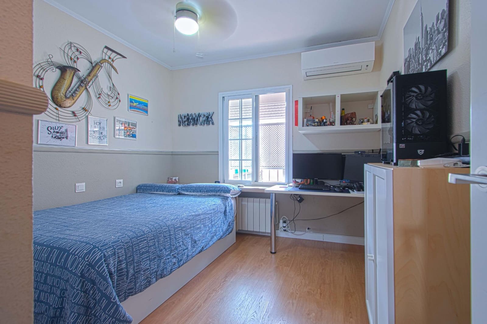 4 bedroom Terraced Villa for sale in Gines - € 356,000 (Ref: 9818293)