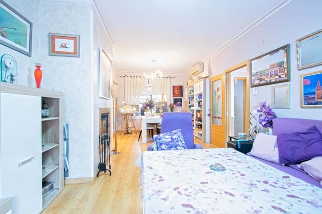 3 camera da letto Villetta a Schiera in vendita in Siviglia città con piscina - 375.000 € (Rif: 9818294)