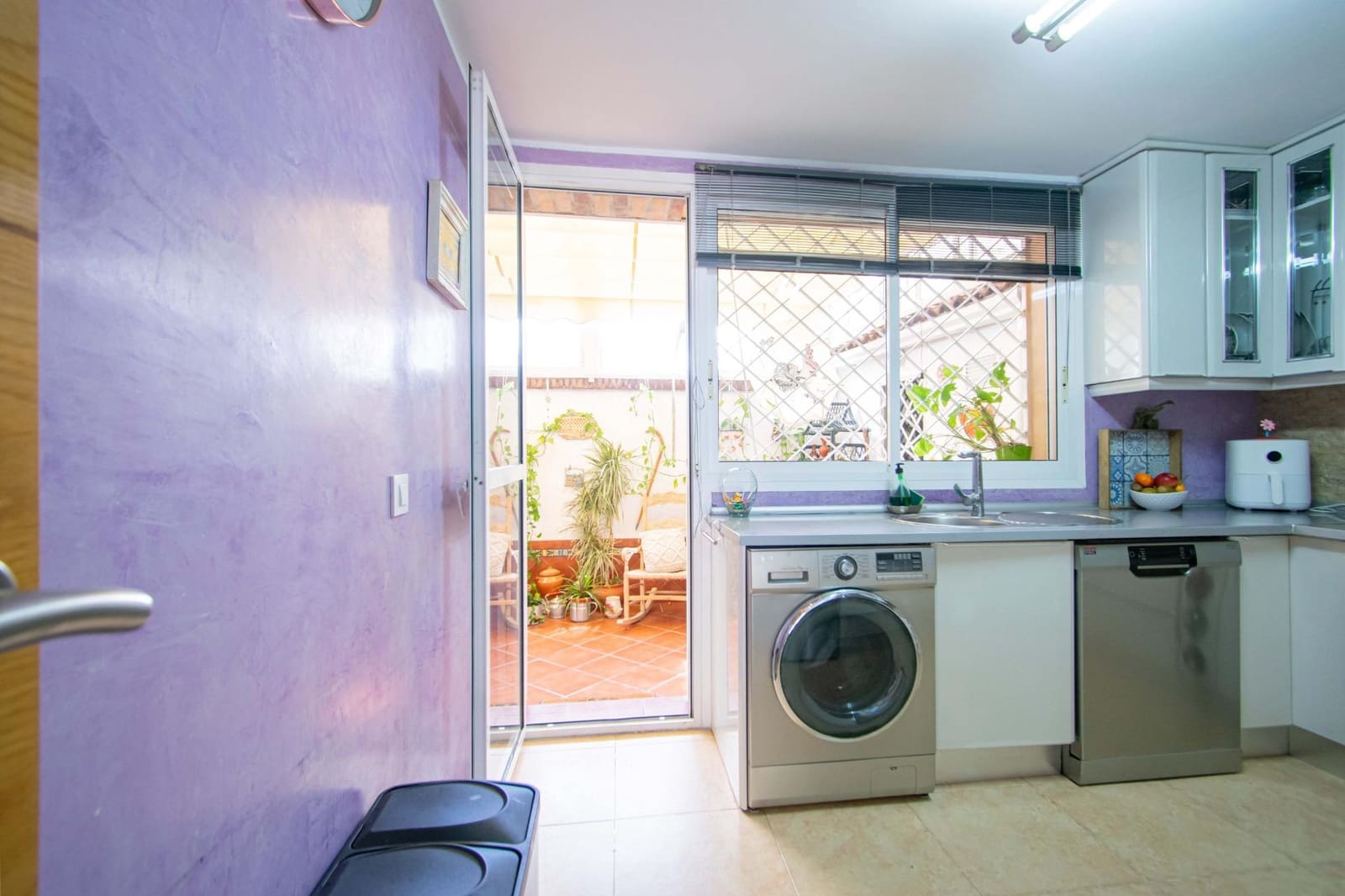 3 sovrum Radhus till salu i Sevilla stad med pool - 375 000 € (Ref: 9818294)