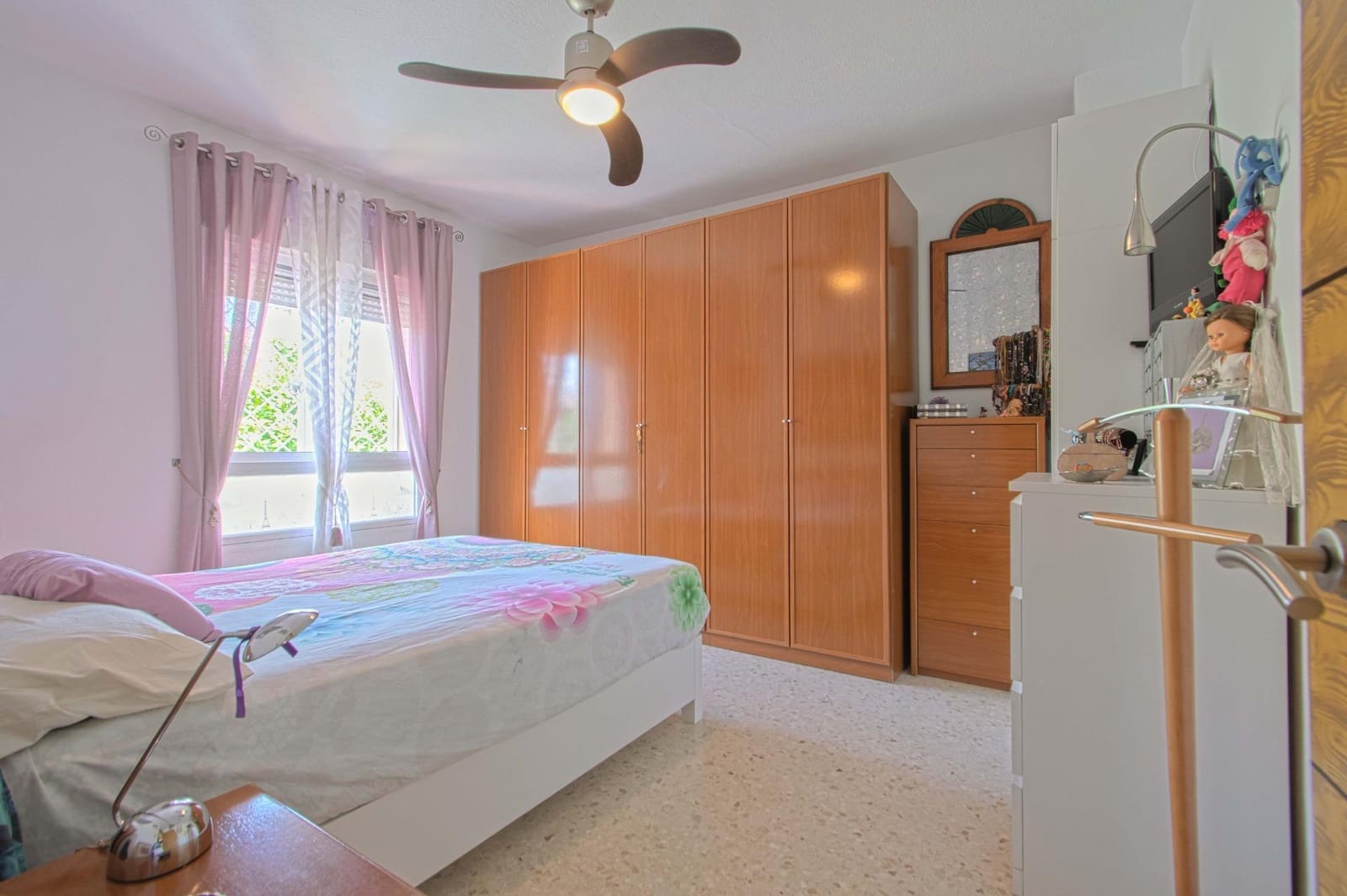 3 sovrum Radhus till salu i Sevilla stad med pool - 375 000 € (Ref: 9818294)