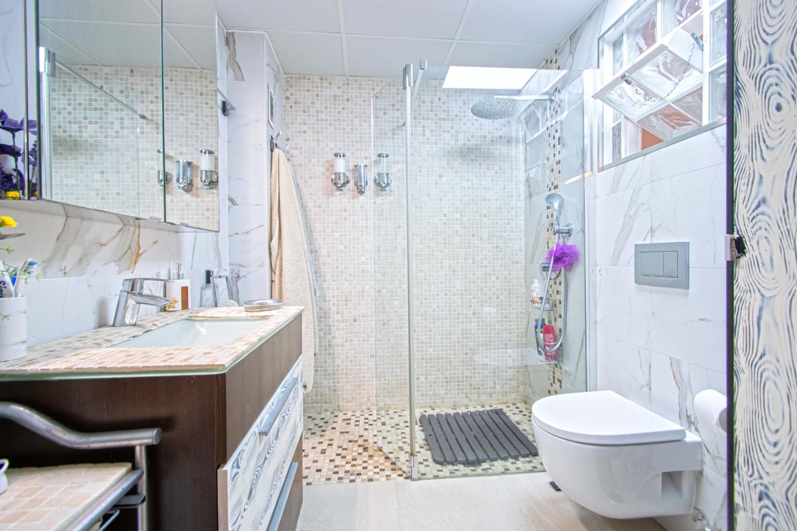 3 sovrum Radhus till salu i Sevilla stad med pool - 375 000 € (Ref: 9818294)