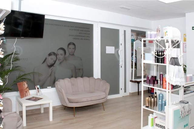 Local Comercial en Sevilla ciudad en alquiler - 1.000 € (Ref: 9818295)