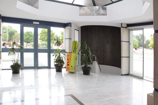 Büro zu verkaufen in Sevilla Stadt - 41.500 € (Ref: 9818296)