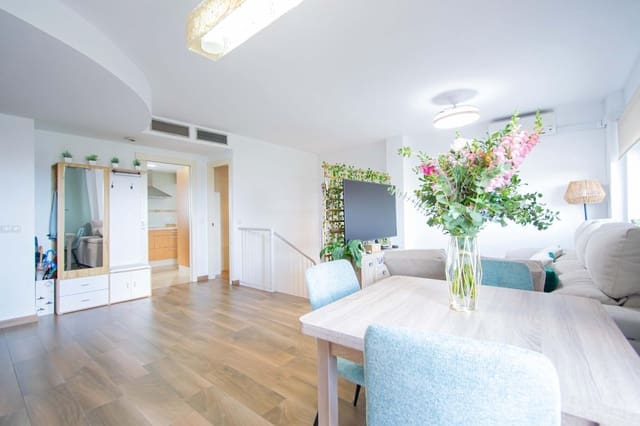 4 soverom Leilighet til salgs i Sevilla by med garasje - € 347 000 (Ref: 9820581)