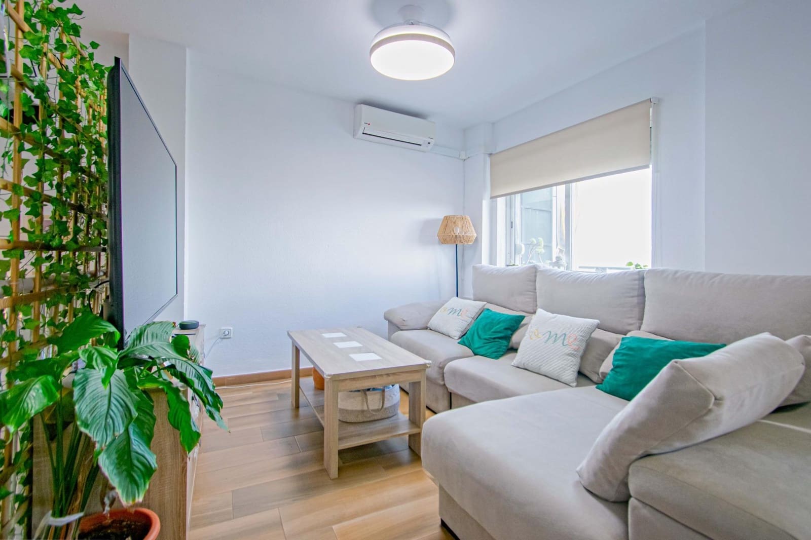 4 bedroom Apartment for sale in Seville city with garage - € 347,000 (Ref: 9820581)