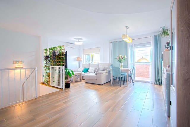 4 slaapkamer Appartement te koop in Sevilla stad met garage - € 347.000 (Ref: 9820581)