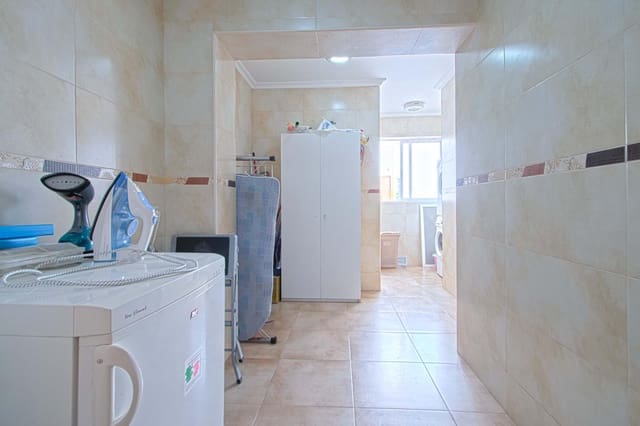3 Zimmer Wohnung zu verkaufen in Rochelambert, Sevilla Stadt - 158.000 € (Ref: 9820582)