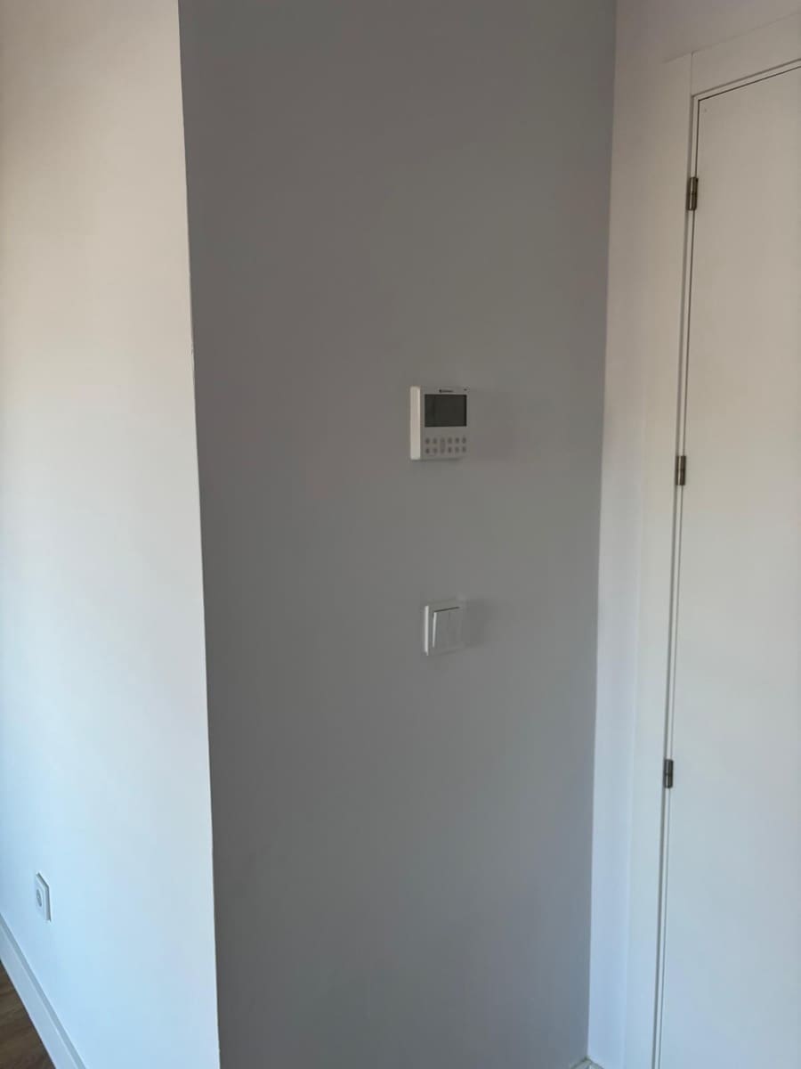Piso de 3 habitaciones en Sevilla ciudad en venta con piscina garaje - 240.000 € (Ref: 9822989)