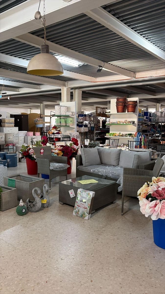 Firma/Unternehmen zu verkaufen in Almonte - 2.000.000 € (Ref: 9825321)