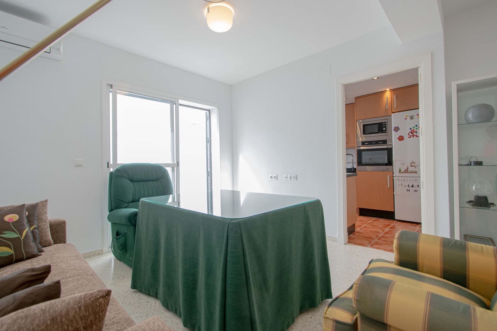 4 sypialnia Dom szeregowy na sprzedaż w Espartinas - 234 961 € (Ref: 9825322)