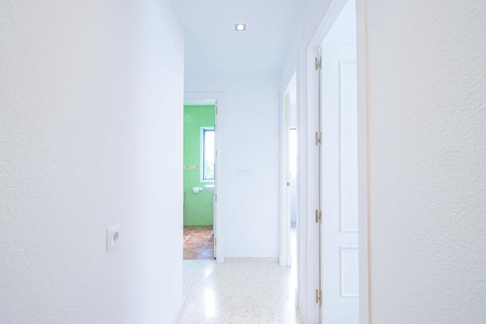 4 sypialnia Dom szeregowy na sprzedaż w Espartinas - 234 961 € (Ref: 9825322)