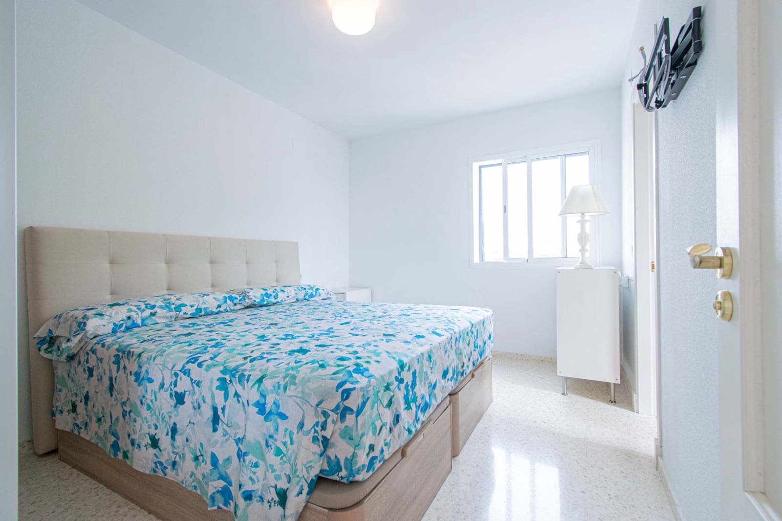 4 sypialnia Dom szeregowy na sprzedaż w Espartinas - 234 961 € (Ref: 9825322)