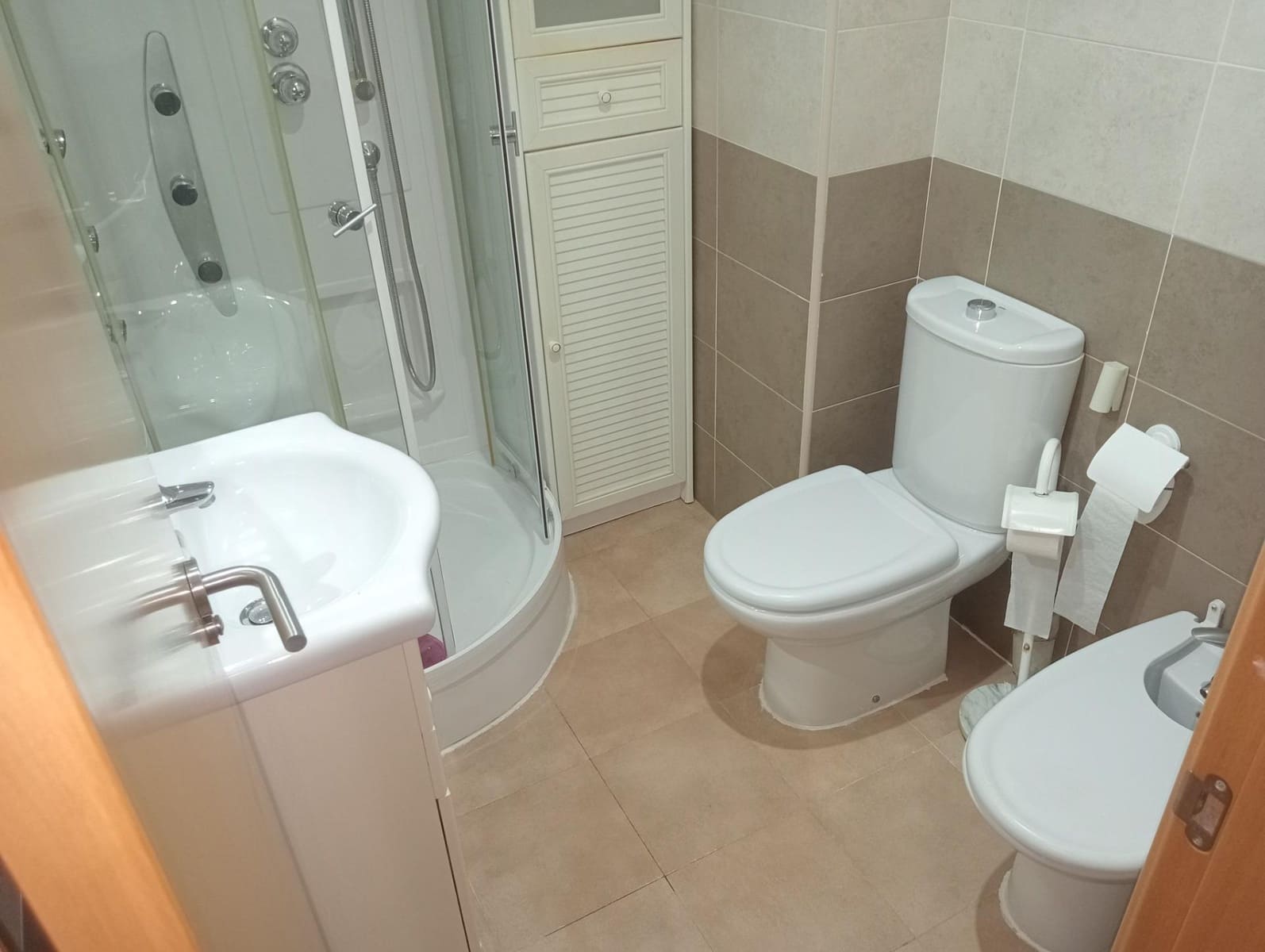 3 camera da letto Appartamento da affittare in Camas con garage - 850 € (Rif: 9825323)