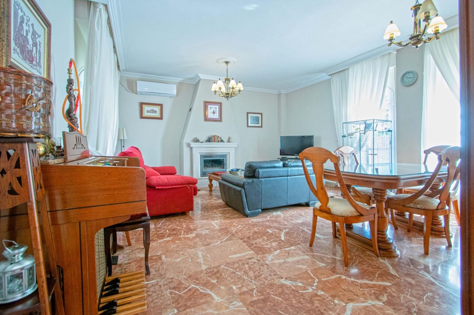 4 bedroom Villa for sale in Almensilla - € 340,000 (Ref: 9825324)