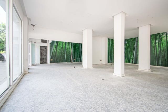 Commercieel te koop in Sevilla stad - € 729.000 (Ref: 9829244)
